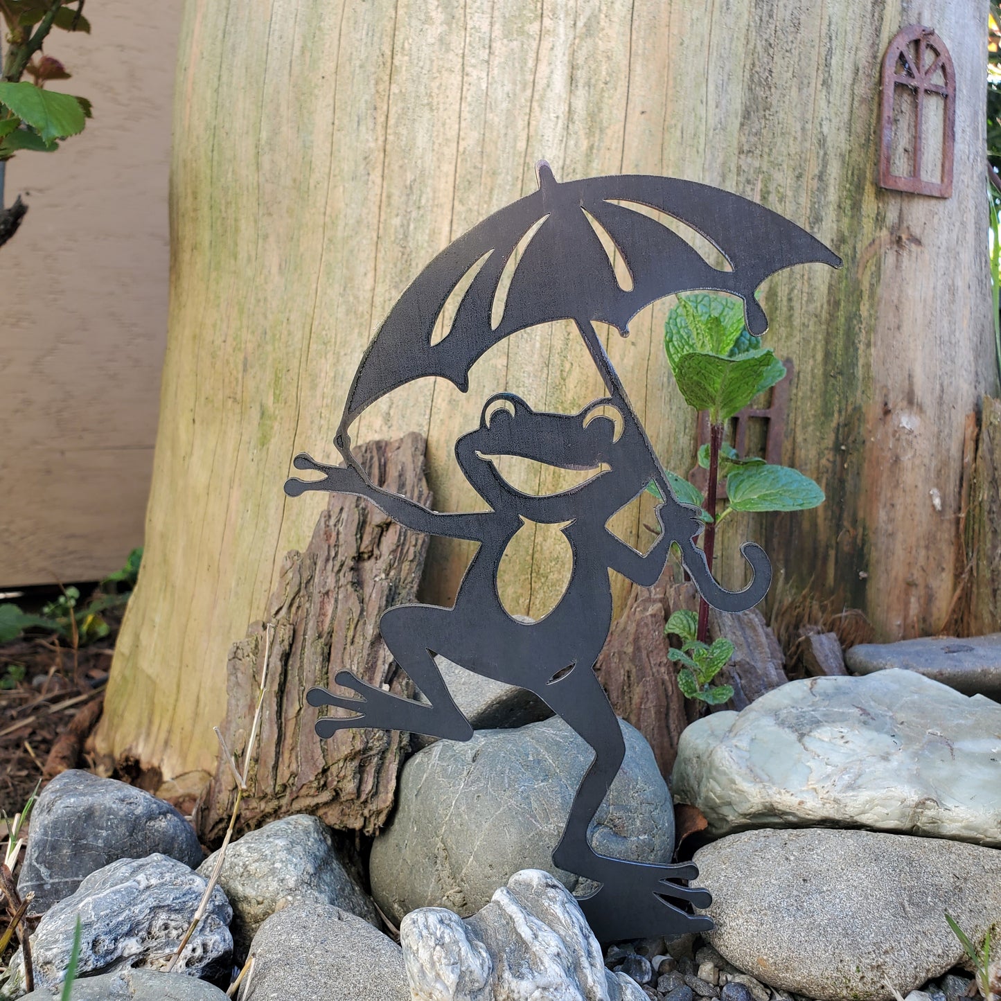Happy Metal Frog with Umbrella Garden Stake